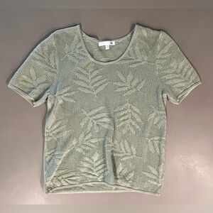 DR2 Women's Green Patterned Top